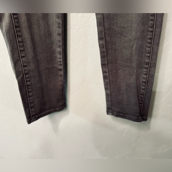 Treasure & Bond Low-Waisted Jeans in Earth (Olive Green/Brown) SZ 25 - EUC - Picture 9 of 16